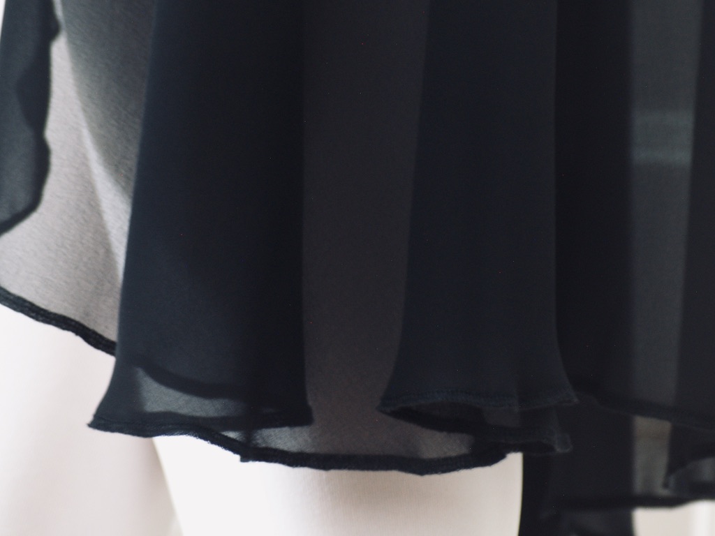 detail-rollsaum-ballett-rock
